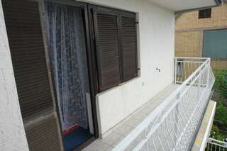 Гостевой дом Guest House Russian Home Тиват Двухместный номер с 2 отдельными кроватями и видом на море-3