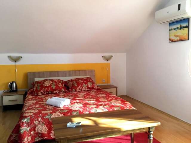 Гостевой дом Guest House Russian Home Тиват-12